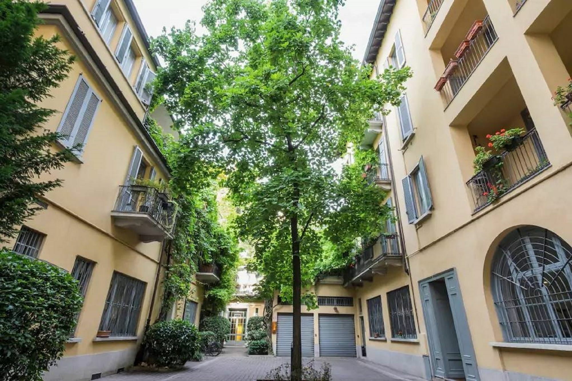 Sempione Apartment Milaan Buitenkant foto
